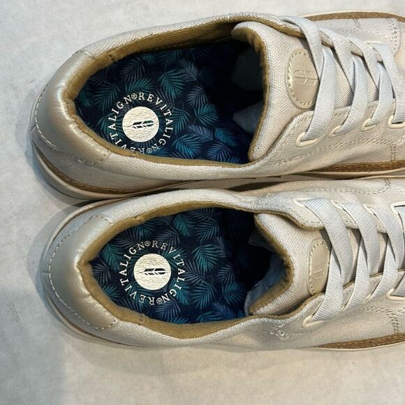 Spenco Women’s Hermosa Cream Slip On Canvas Tennis Shoes Sz 9.5 Lace Up - Picture 7 of 8